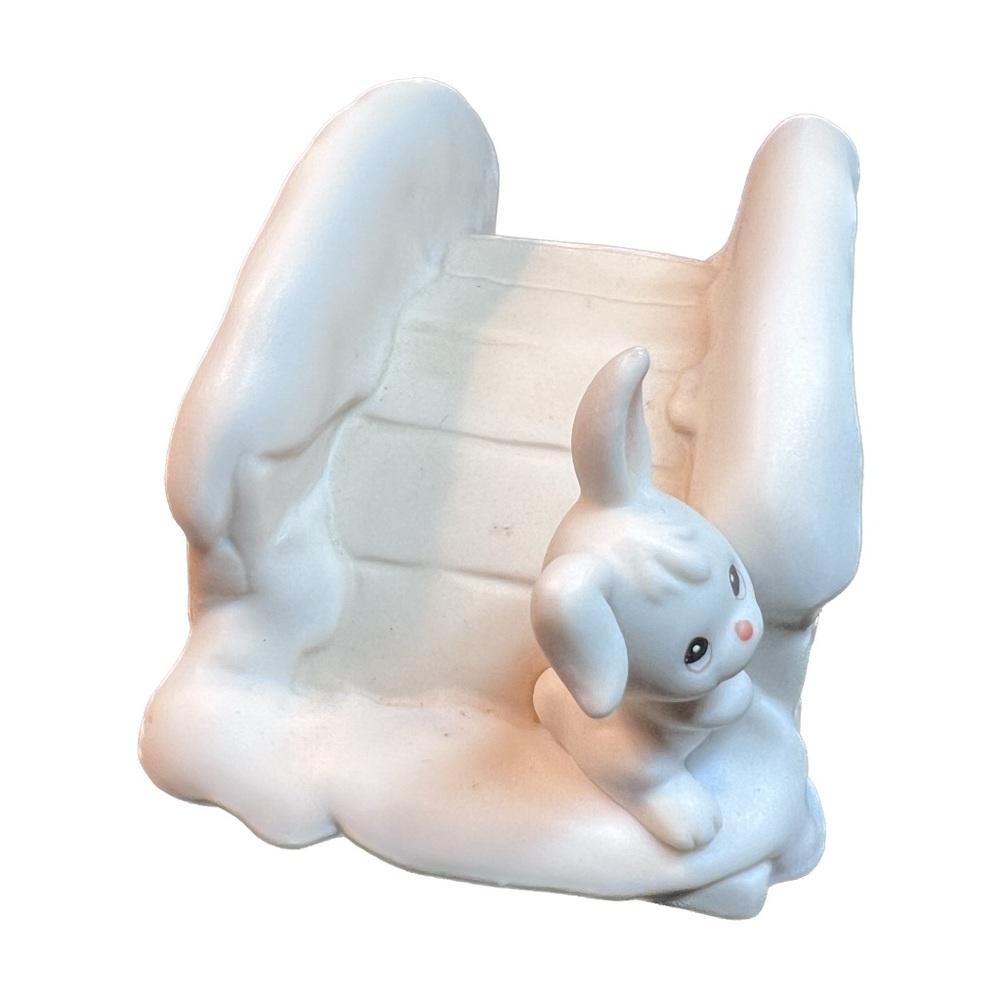 Precious Moments, Sugar Town # 533203 Cobblestone Bridge - Picture 3 of 6